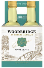Load image into Gallery viewer, Woodbridge Pinot Grigio
